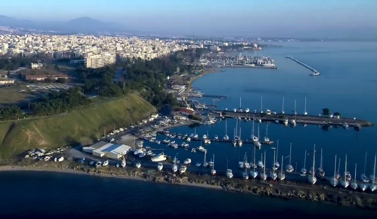 Δήμαρχος Νεάπολης-Συκεών: H μείωση του συντελεστή δόμησης στη μαρίνα Καλαμαριάς δείχνει το δρόμο σε κυβέρνηση και ΤΑΙΠΕΔ για τη ΔΕΘ που αφορά ολόκληρη τη Θεσσαλονίκη