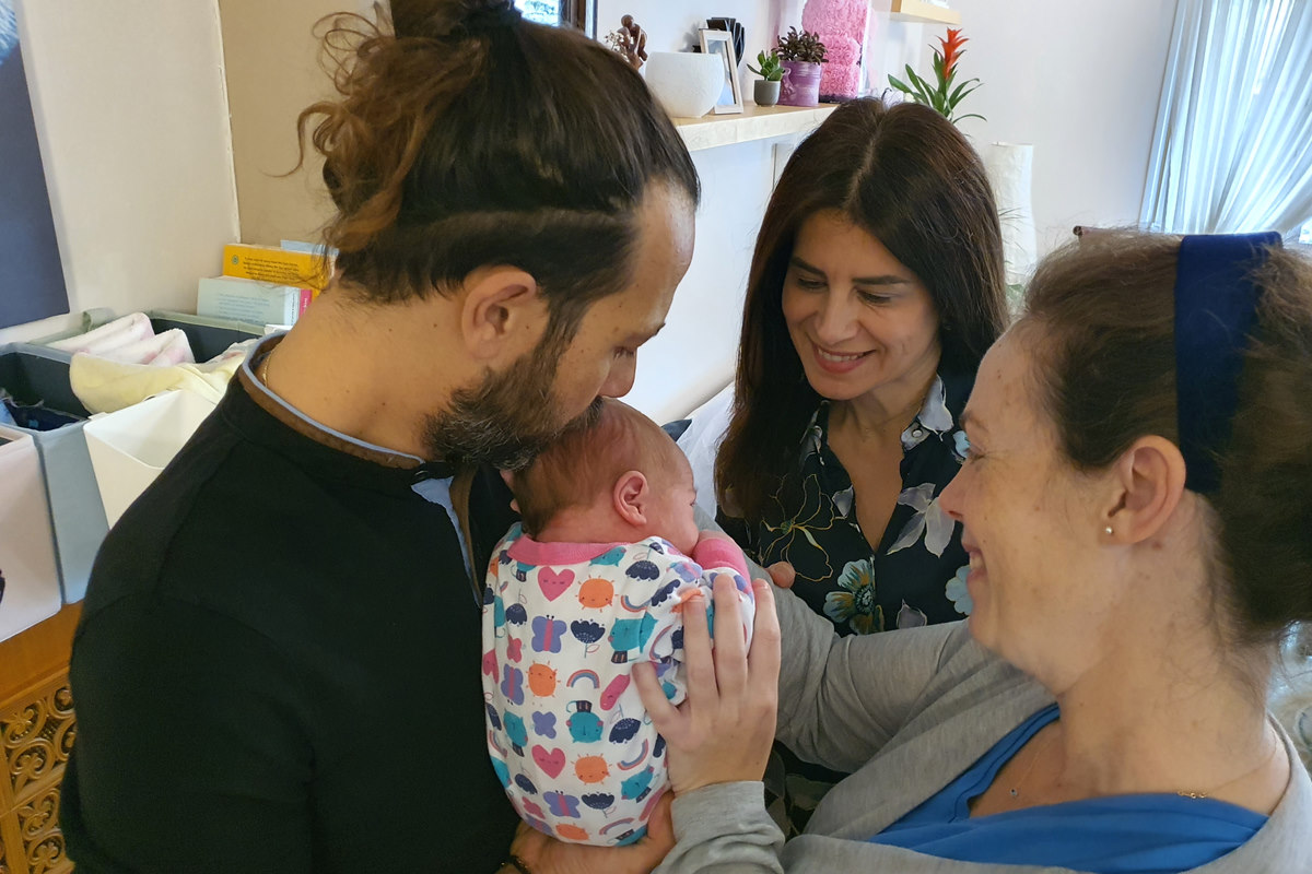 Σεμινάρια προετοιμασίας μητρότητας από το δήμο Νεάπολης-Συκεών στο πλαίσιο του νέου δωρεάν προγράμματος «Μια μαία για σένα»